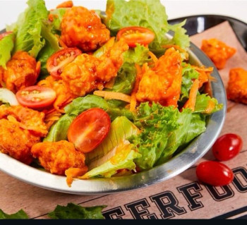 Ensalada Boneless